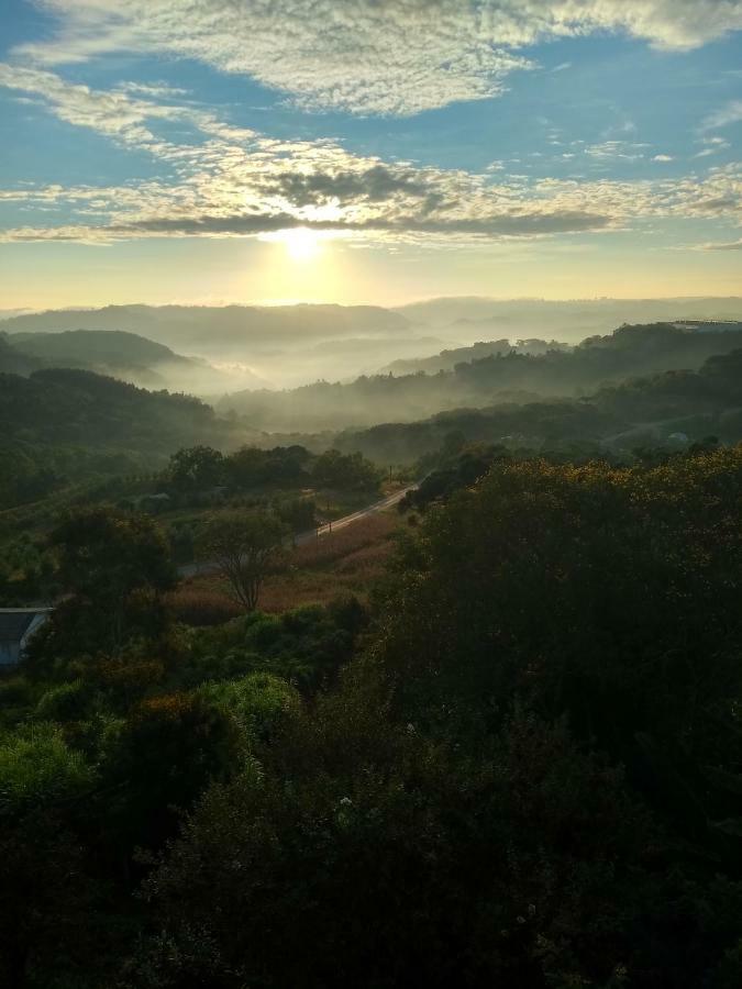 Casa Temporada Monte Belo Do Sul Villa Monte Belo dol Sul Eksteriør billede