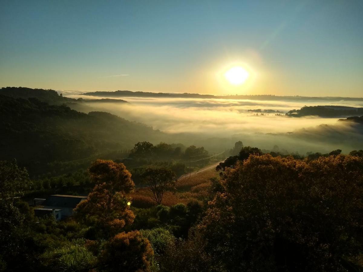 Casa Temporada Monte Belo Do Sul Villa Monte Belo dol Sul Eksteriør billede
